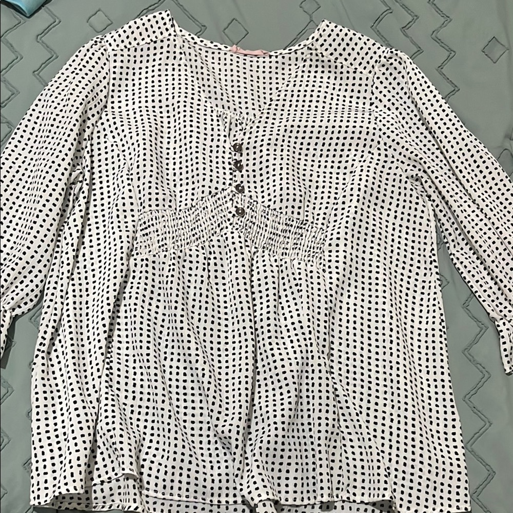 Women's Black and White Polka Dot Top